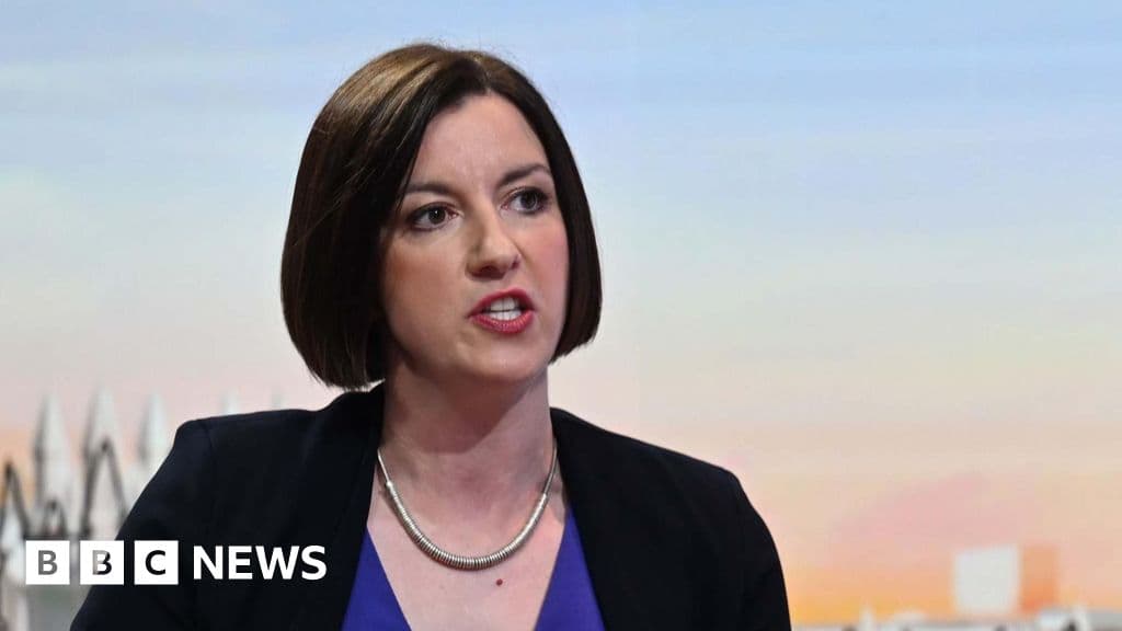 Welfare U-turn makes spending decisions harder, Bridget Phillipson says - BBC